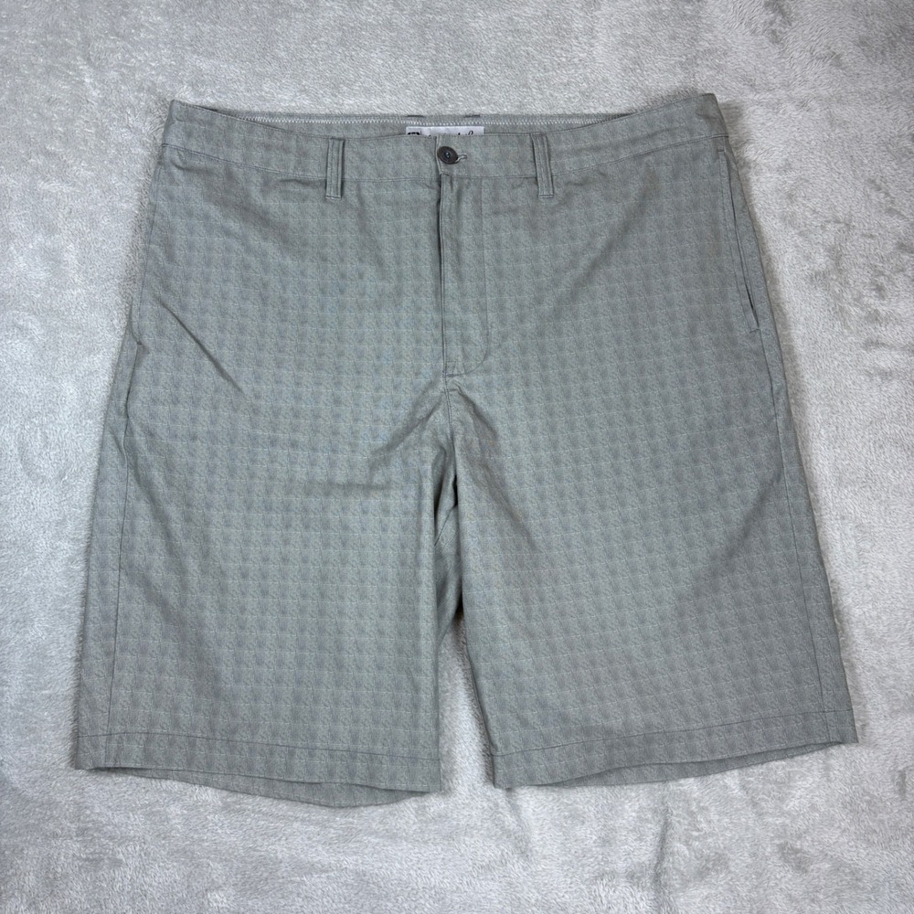 TravisMathew Shorts Mens 38 Grey Patterned Performance Golf Stretch